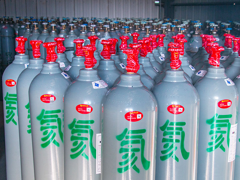 氦氣